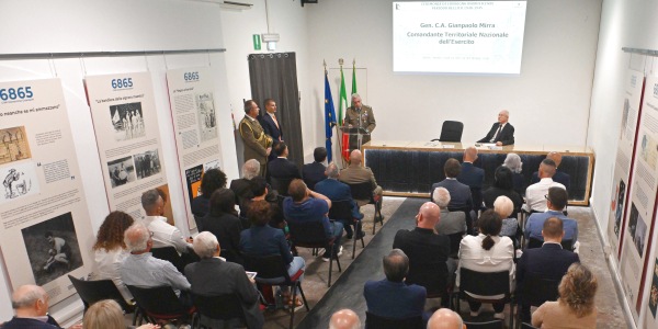 Consegnate medaglie e distintivi ai familiari di 15 militari internati in Germania dopo l’8 settembre